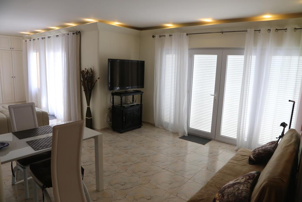 Penthouse Ventur Διαμέρισμα Caniço Δωμάτιο φωτογραφία